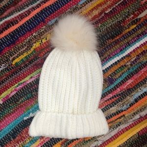 ☀️5/$25☀️ LOFT winter hat